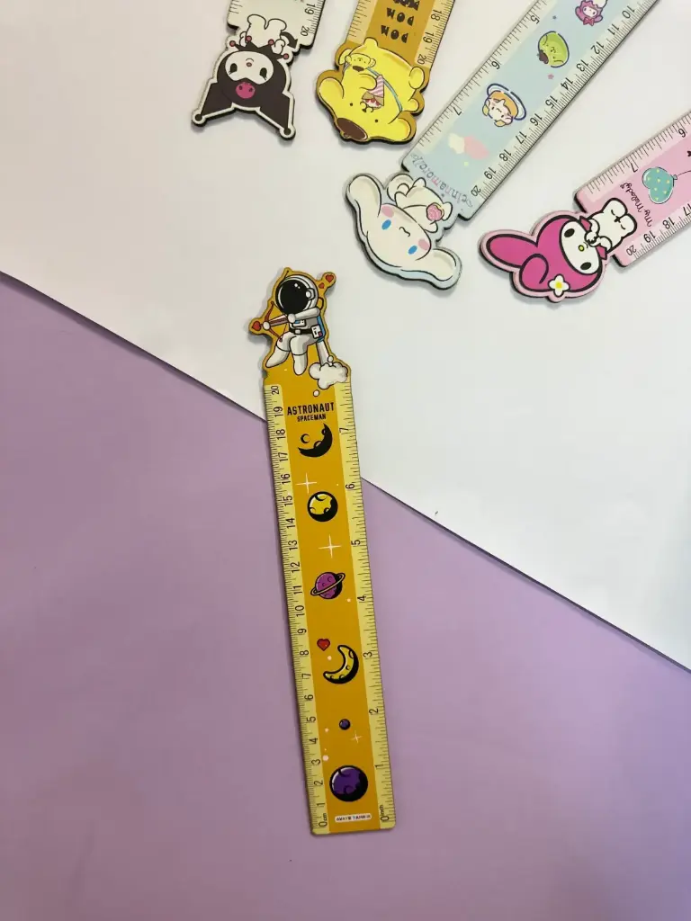 خط کش فانتزی چوبی-3.webp